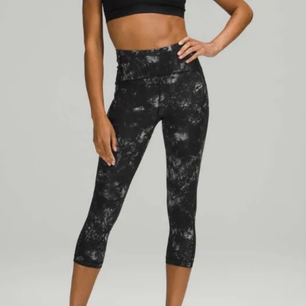 Lululemon Swift Speed High-Rise Crop 21"Aquila Black Multi Zip Pocket Size 4